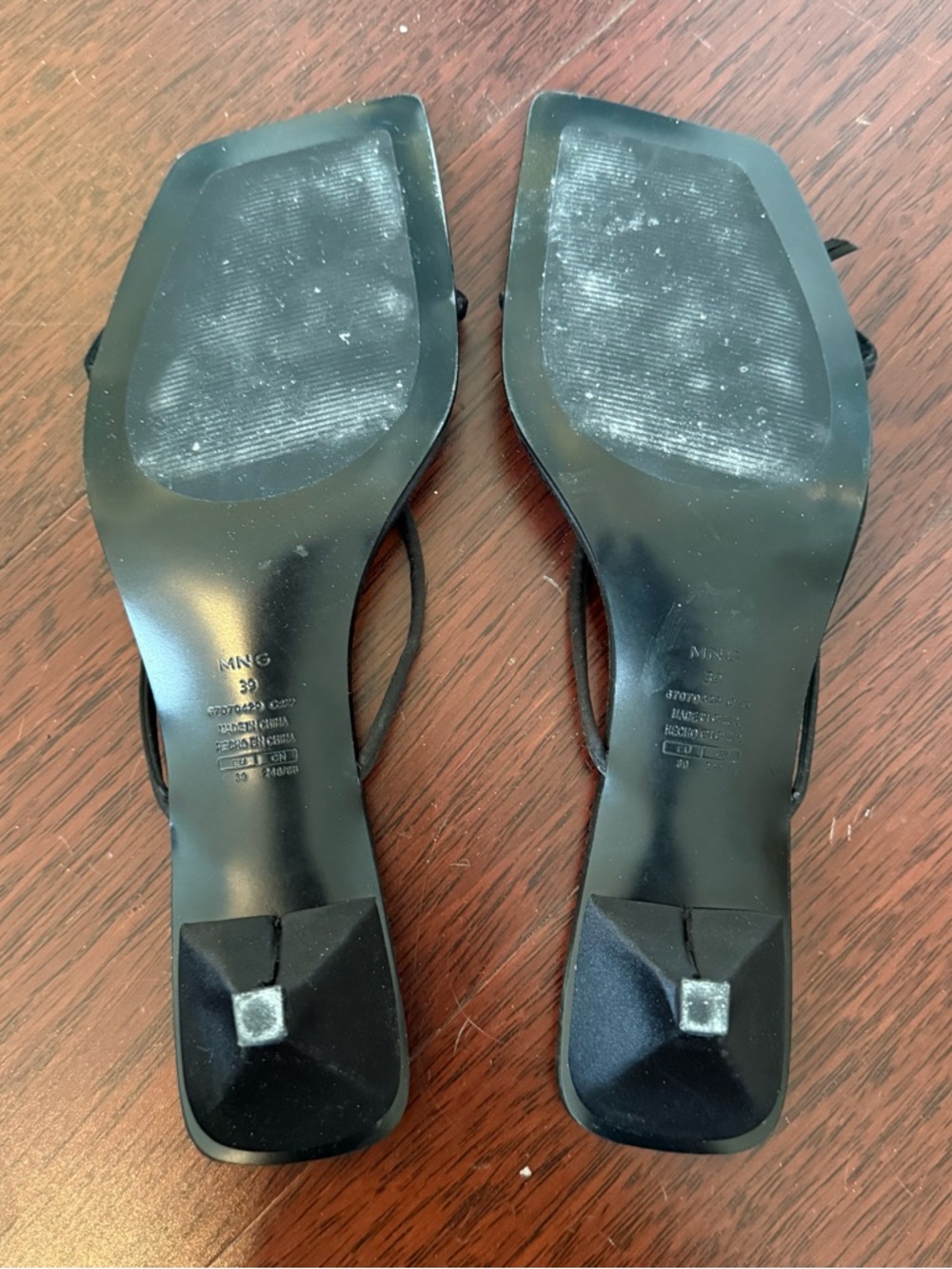 Mango Black Kitten Heel Mules Sandal with Bow - Picture 6 of 6
